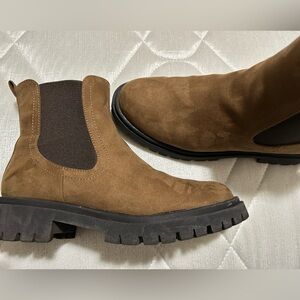 Womens Chunky Chelsea Brown Boots